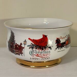 Vintage Charles Wysocki "Christmas Love" 1999-2000 porcelain pedestal bowl